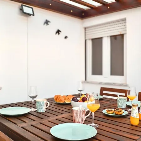 Apartman Charming T3 With Patio, And Surf