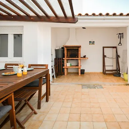 Apartman Charming T3 With Patio, And Surf Peniche