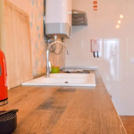 Charming T3 With Patio, And Surf Apartman *