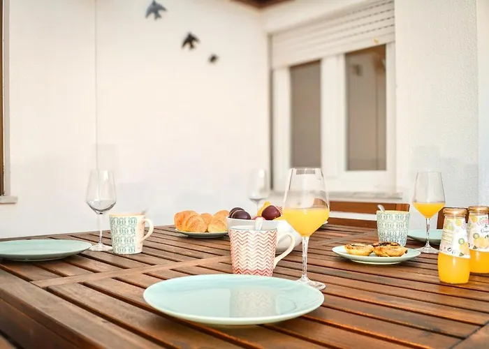 公寓 Charming T3 With Patio, And Surf